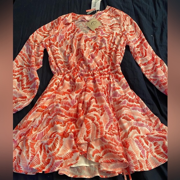 Sincerely Ours Isla Long Sleeve Wrap Dress in Raspberry Kiss Print - Picture 2 of 10